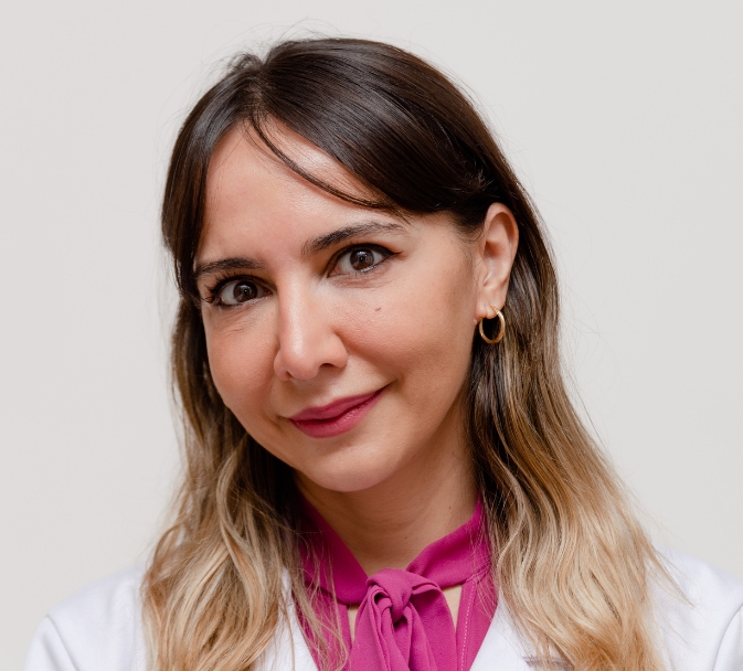 Dra. Laura García de Rosa, genetista clínica y especialista en medicina personalizada en SANA